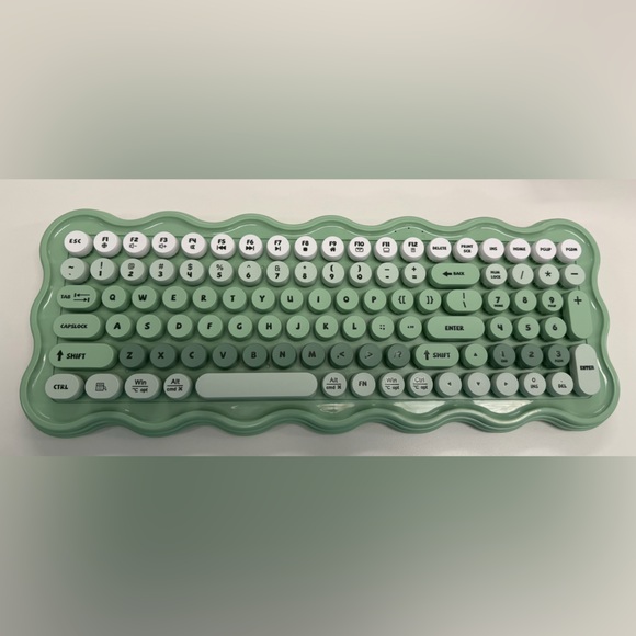 Mint Green Wireless Keyboard - Picture 6 of 6